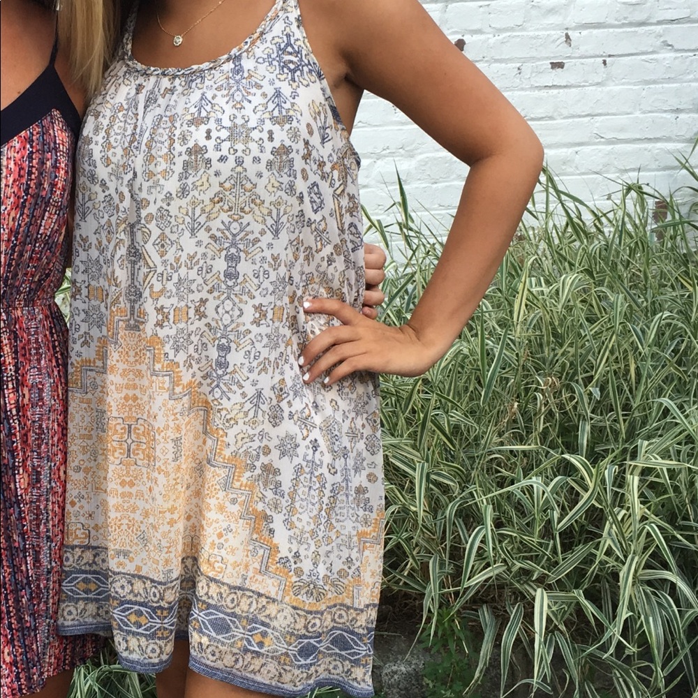 Pattern dress